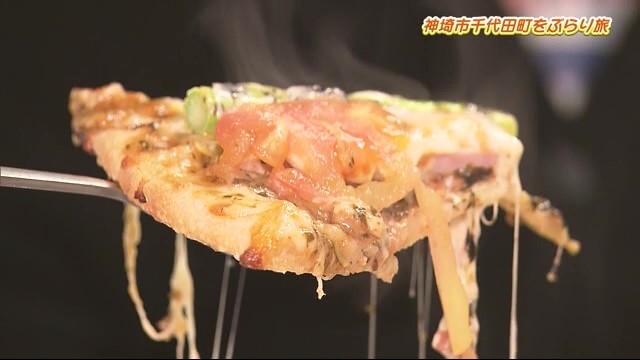 バジルの香りと具材の旨みのハーモニー！「Pizza Cafe」